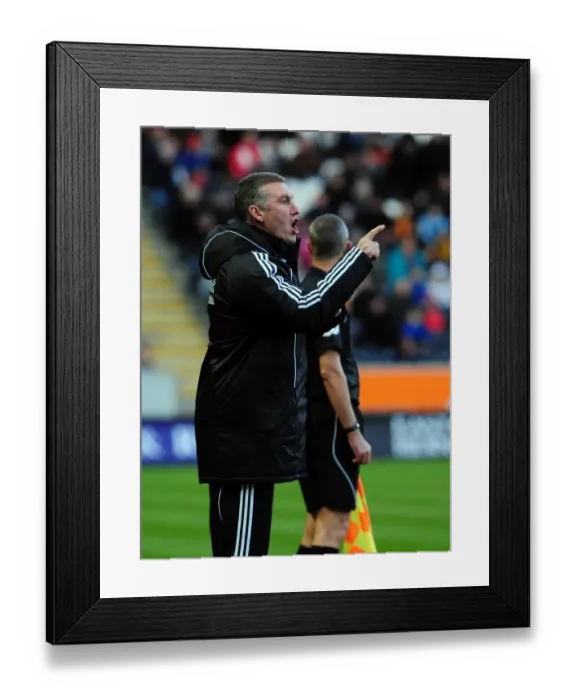 Framed Print : Nigel Pearson Leads Hull City Against Bristol City in Championship Clash at KC Stadium (18 / 12 / 2010) Framed Print : Nigel Pearson Leads Hull City Against Bristol City in Championship Clash at KC Stadium (18 / 12 / 2010)