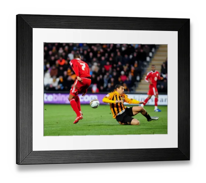 Framed Print : Battling for Championship Supremacy: Marvin Elliott vs. James Harper (18 / 12 / 2010) Framed Print : Battling for Championship Supremacy: Marvin Elliott vs. James Harper (18 / 12 / 2010)