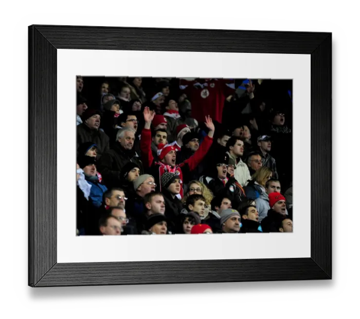 Framed Print : Championship Showdown: Reading vs. Bristol City, 26 / 12 / 2010 - Madejski Stadium Framed Print : Championship Showdown: Reading vs. Bristol City, 26 / 12 / 2010 - Madejski Stadium