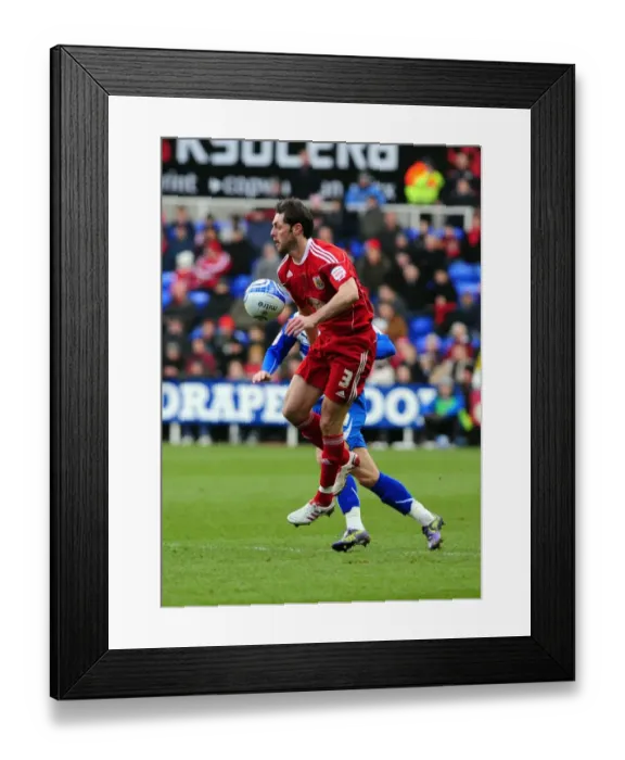 Framed Print : Jamie McAllister of Bristol City in Action at Reading's Madejski Stadium, Championship Match, 26th December 2010 Framed Print : Jamie McAllister of Bristol City in Action at Reading's Madejski Stadium, Championship Match, 26th December 2010