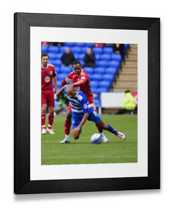 Framed Print : Battling for Supremacy: Danny Rose vs. Jimmy Kebe in the Championship Clash between Reading and Bristol City (December 26, 2010) Framed Print : Battling for Supremacy: Danny Rose vs. Jimmy Kebe in the Championship Clash between Reading and Bristol City (December 26, 2010)