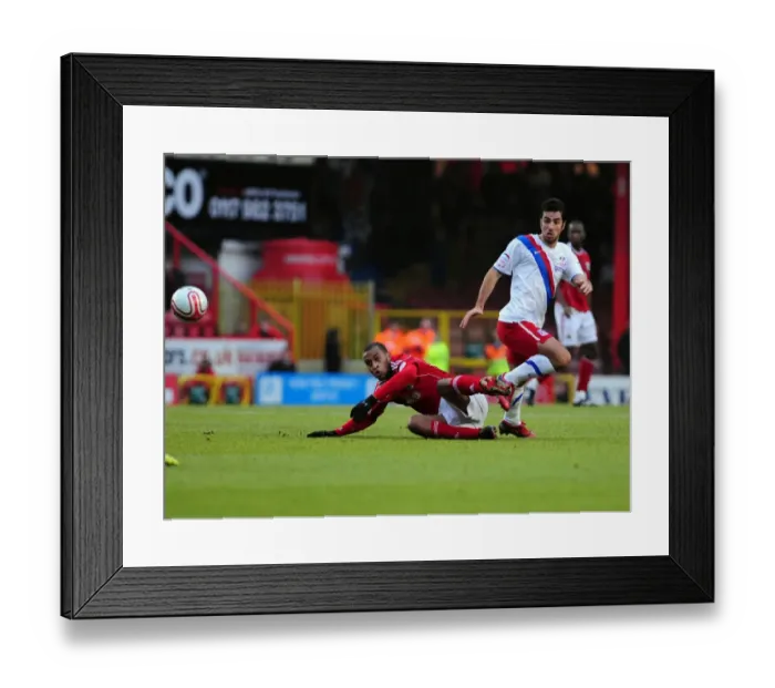Framed Print : Battling for Supremacy: Haynes vs. Counago in the Championship Clash between Bristol City and Crystal Palace (December 2010)