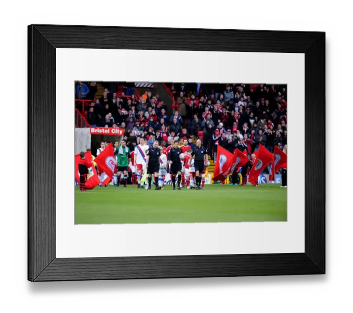 Framed Print : Bristol City vs. Crystal Palace: A Football Showdown - Season 10-11 Framed Print : Bristol City vs. Crystal Palace: A Football Showdown - Season 10-11