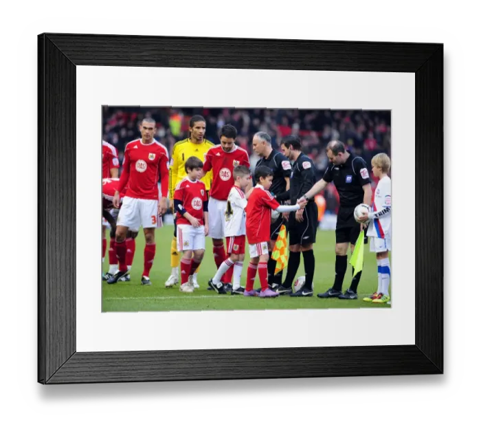 Framed Print : Bristol City vs. Crystal Palace: A Football Rivalry - Season 10-11 Framed Print : Bristol City vs. Crystal Palace: A Football Rivalry - Season 10-11
