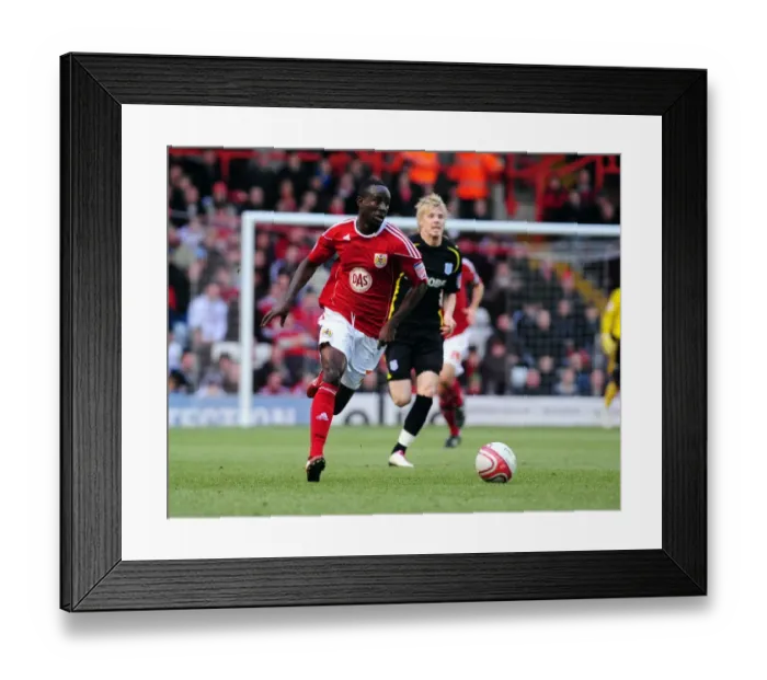 Framed Print : Bristol City vs Cardiff City: Albert Adomah at Ashton Gate Stadium (Championship Football Match, 01 / 01 / 2011) Framed Print : Bristol City vs Cardiff City: Albert Adomah at Ashton Gate Stadium (Championship Football Match, 01 / 01 / 2011)