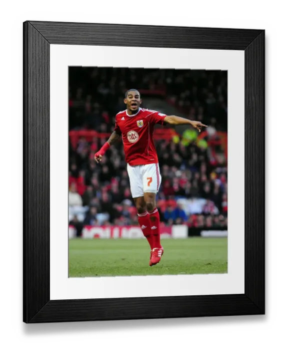 Framed Print : Bristol City vs Cardiff City: Marvin Elliott in Action at Ashton Gate Stadium, 2011 Championship Football Match Framed Print : Bristol City vs Cardiff City: Marvin Elliott in Action at Ashton Gate Stadium, 2011 Championship Football Match