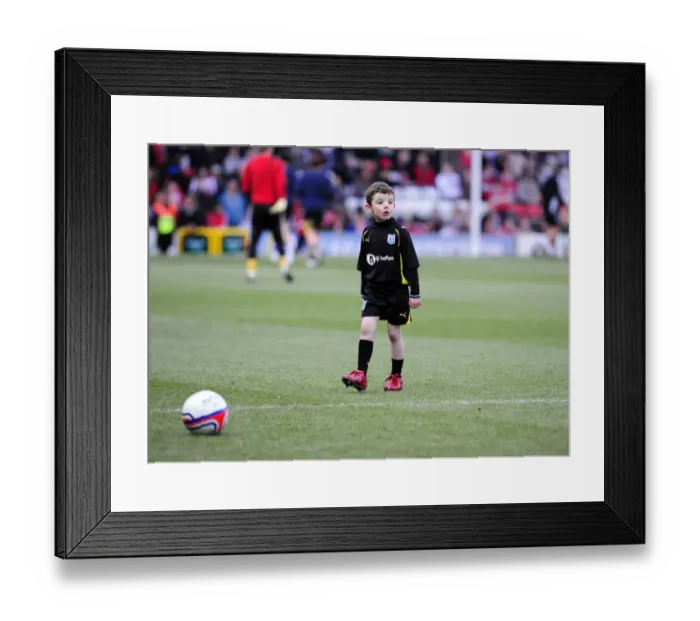 Framed Print : Bristol City vs Cardiff City: A Football Rivalry - Season 10-11