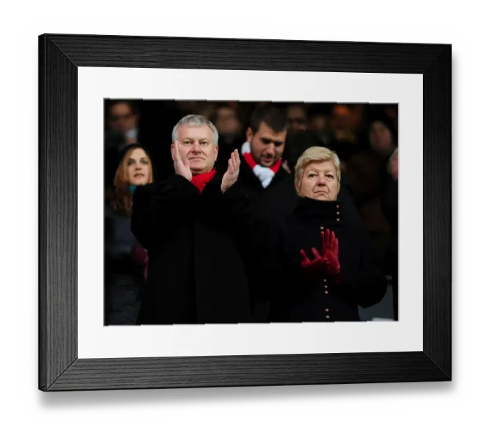 Framed Print : Championship Showdown: QPR vs. Bristol City - Football Rivalry Ignites at Loftus Road (03.01.2011)