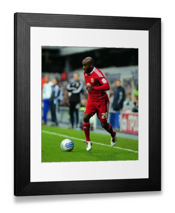 Framed Print : Jamal Campbell-Ryce of Bristol City in Action against QPR at Loftus Road, Championship Match, 03 / 01 / 2011 Framed Print : Jamal Campbell-Ryce of Bristol City in Action against QPR at Loftus Road, Championship Match, 03 / 01 / 2011