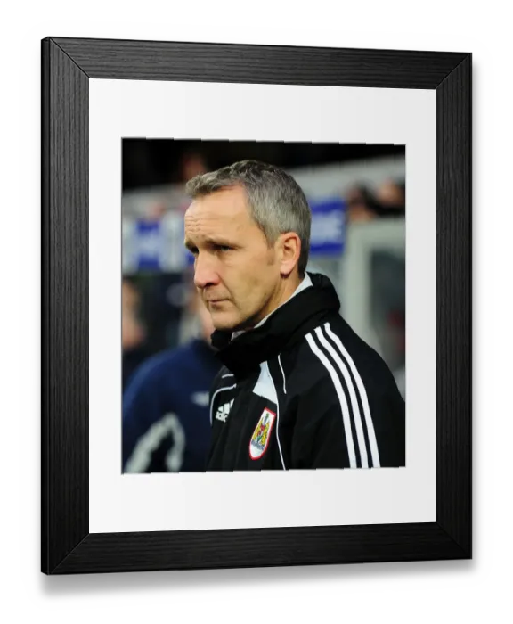 Framed Print : Keith Miljen Leads Bristol City at Loftus Road: Championship Clash vs. QPR (03 / 01 / 2011) Framed Print : Keith Miljen Leads Bristol City at Loftus Road: Championship Clash vs. QPR (03 / 01 / 2011)