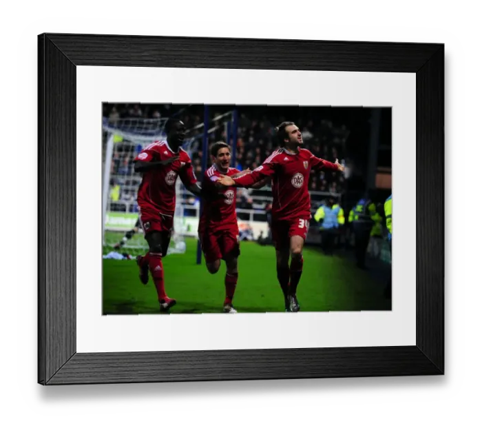 Framed Print : Brett Pitman's Epic Goal Celebration: A Memorable Moment for Bristol City in the Championship (03 / 01 / 2011) Framed Print : Brett Pitman's Epic Goal Celebration: A Memorable Moment for Bristol City in the Championship (03 / 01 / 2011)