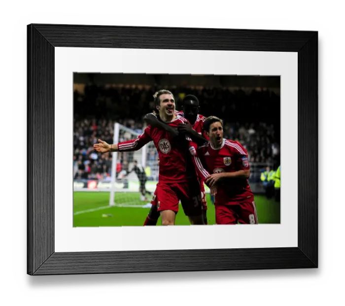 Framed Print : Brett Pitman's Epic Goal Celebration: A Memorable Moment for Bristol City in the Championship (03 / 01 / 2011) Framed Print : Brett Pitman's Epic Goal Celebration: A Memorable Moment for Bristol City in the Championship (03 / 01 / 2011)
