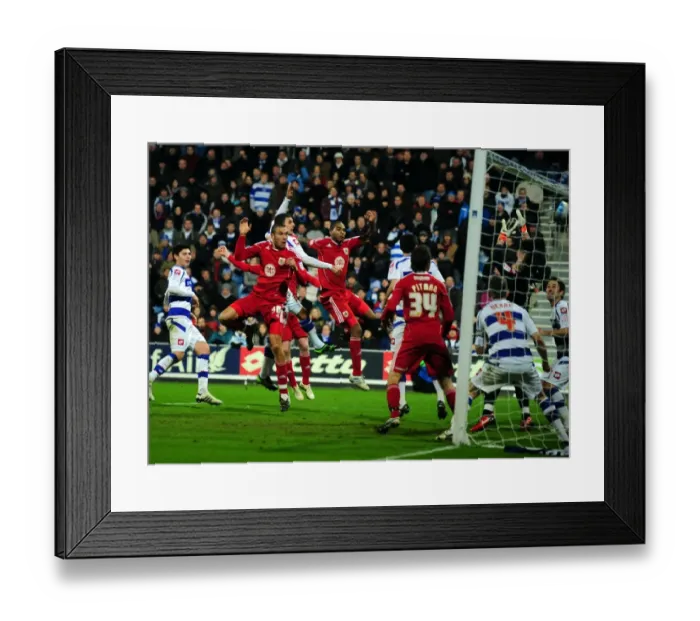 Framed Print : Steven Caulker Scores Dramatic Last-Minute Equalizer for Bristol City vs. QPR, Championship (03 / 01 / 2011) Framed Print : Steven Caulker Scores Dramatic Last-Minute Equalizer for Bristol City vs. QPR, Championship (03 / 01 / 2011)