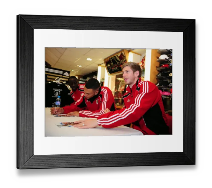 Framed Print : Bristol City First Team: New Signing Unveiling - Season 10-11 Framed Print : Bristol City First Team: New Signing Unveiling - Season 10-11