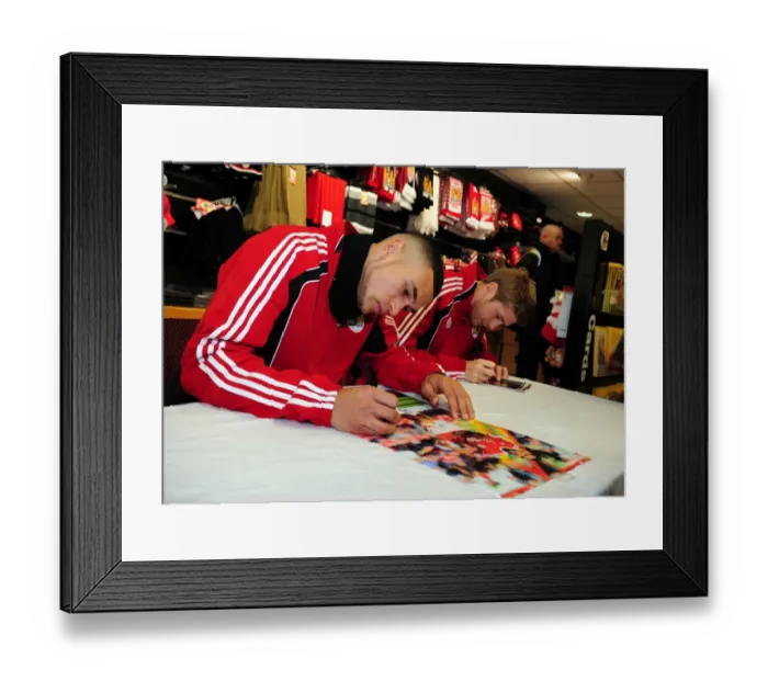 Framed Print : Bristol City FC: Season 10-11 - Unveiling New First Team Members: Player Signing Appearance Framed Print : Bristol City FC: Season 10-11 - Unveiling New First Team Members: Player Signing Appearance
