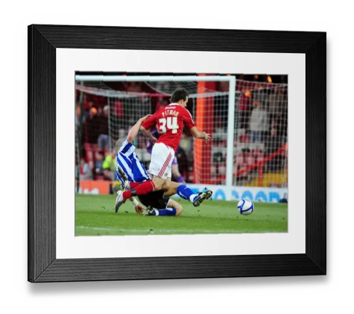 Framed Print : Bristol City's Brett Pitman Fouled by Darren Purse in FA Cup Match vs. Sheffield Wednesday Framed Print : Bristol City's Brett Pitman Fouled by Darren Purse in FA Cup Match vs. Sheffield Wednesday