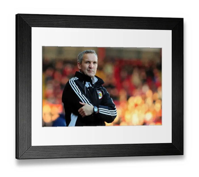 Framed Print : Keith Millen's Frustration: Bristol City vs Sheffield Wednesday, FA Cup Match, Ashton Gate Stadium (08 / 01 / 2011) Framed Print : Keith Millen's Frustration: Bristol City vs Sheffield Wednesday, FA Cup Match, Ashton Gate Stadium (08 / 01 / 2011)