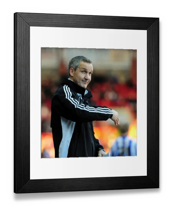Framed Print : Keith Millen and Bristol City Square Off Against Sheffield Wednesday in FA Cup Clash at Ashton Gate Stadium (08.01.11)
