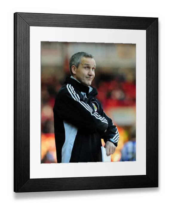 Framed Print : Keith Millen Leads Bristol City in FA Cup Clash Against Sheffield Wednesday at Ashton Gate, 08 / 01 / 2011 Framed Print : Keith Millen Leads Bristol City in FA Cup Clash Against Sheffield Wednesday at Ashton Gate, 08 / 01 / 2011