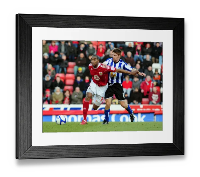 Framed Print : Battling for FA Cup Glory: Marvin Elliott vs. James O'Connor - Bristol City vs. Sheffield Wednesday (2011)