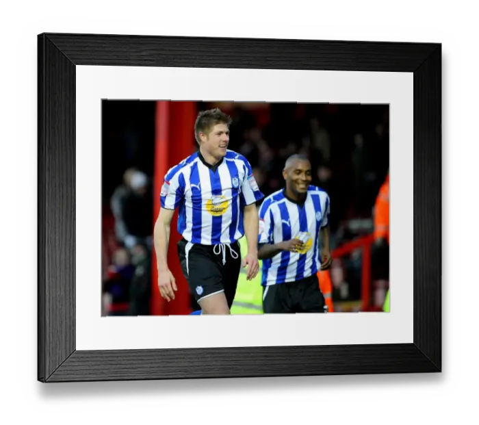 Framed Print : Neil Mellor's Euphoric FA Cup Goal for Bristol City vs Sheffield Wednesday (08 / 01 / 2011)