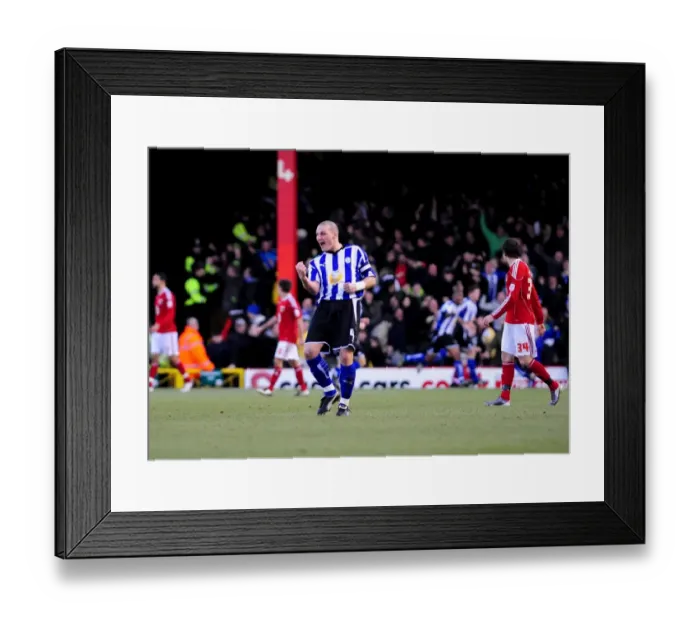 Framed Print : Darren Purse's Euphoric Moment: Sheffield Wednesday Celebrates FA Cup Victory Over Bristol City (08-01-2011) Framed Print : Darren Purse's Euphoric Moment: Sheffield Wednesday Celebrates FA Cup Victory Over Bristol City (08-01-2011)