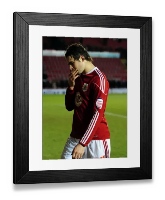 Framed Print : Bristol City's Brett Pitman Exits Disappointed: FA Cup Clash vs Sheffield Wednesday (08 / 01 / 2011) Framed Print : Bristol City's Brett Pitman Exits Disappointed: FA Cup Clash vs Sheffield Wednesday (08 / 01 / 2011)