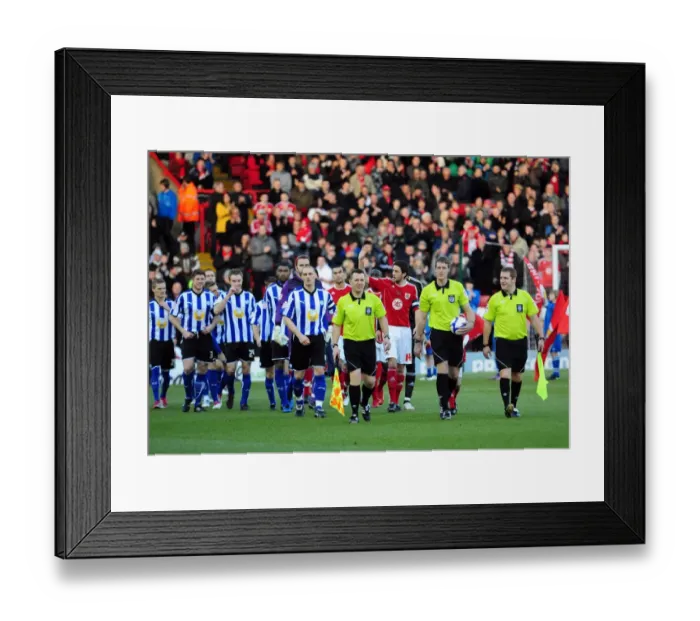 Framed Print : Football Rivalry: Bristol City vs Sheffield Wednesday - Season 10-11 Framed Print : Football Rivalry: Bristol City vs Sheffield Wednesday - Season 10-11