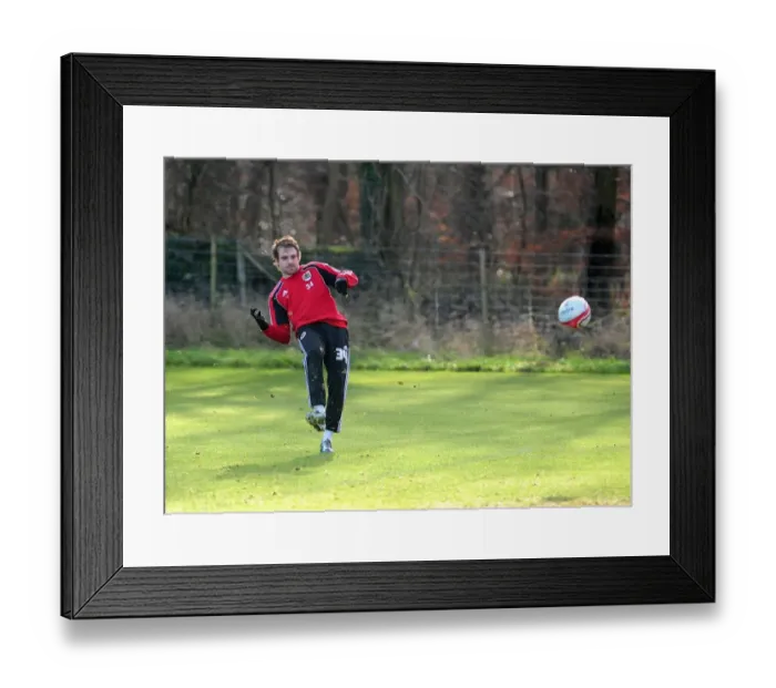 Framed Print : Bristol City FC: Kicking Off the New Year - Training Session, January 1, 2011 (Season 10-11) Framed Print : Bristol City FC: Kicking Off the New Year - Training Session, January 1, 2011 (Season 10-11)