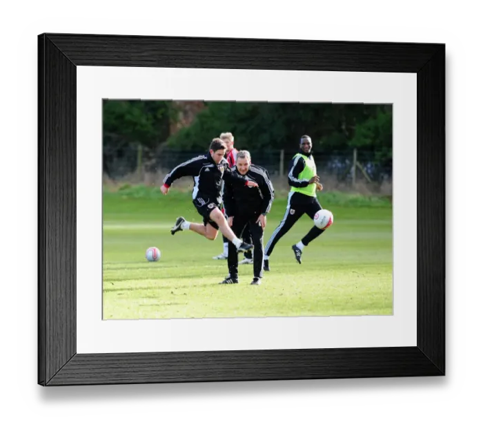 Framed Print : Bristol City First Team Training: January 11, Season 10-11 Framed Print : Bristol City First Team Training: January 11, Season 10-11