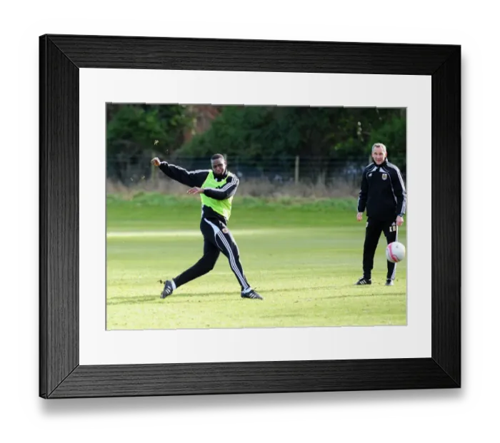 Framed Print : Gear Up: Bristol City First Team Training, January 2011 - Season 10-11 Framed Print : Gear Up: Bristol City First Team Training, January 2011 - Season 10-11
