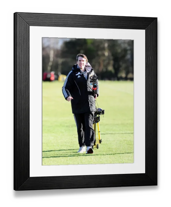 Framed Print : Bristol City First Team: Kick-Starting the 2010-11 Season - January 1, 2011 Training Session