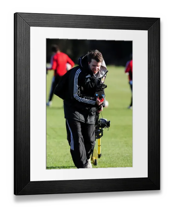 Framed Print : Bristol City First Team: Kick-Starting the 2010-11 Season - Training Sessions Begin (January 11, 2011) Framed Print : Bristol City First Team: Kick-Starting the 2010-11 Season - Training Sessions Begin (January 11, 2011)
