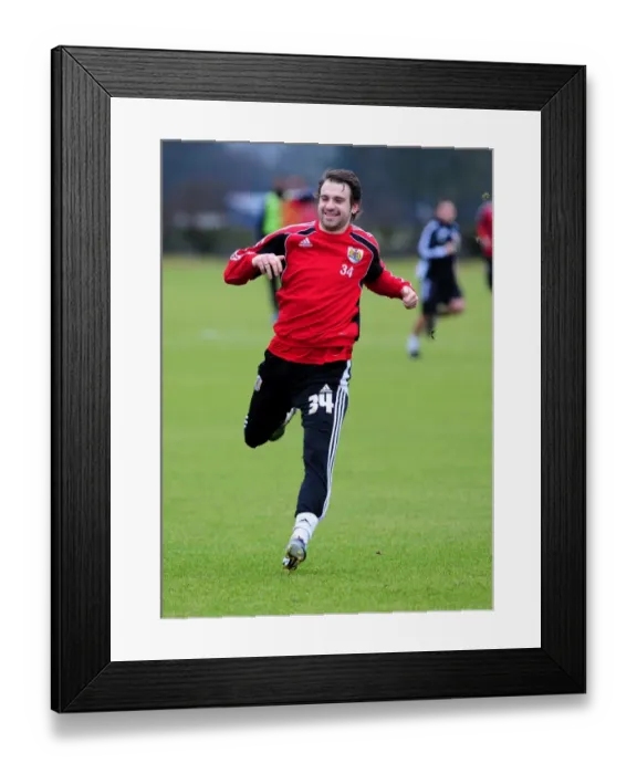 Framed Print : Bristol City First Team Training: January 13, 2011 - Season 10-11 Framed Print : Bristol City First Team Training: January 13, 2011 - Season 10-11