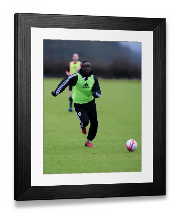 Framed Print : Bristol City First Team: Gearing Up for Season 10-11: Intensive Training (January 13, 2011) Framed Print : Bristol City First Team: Gearing Up for Season 10-11: Intensive Training (January 13, 2011)