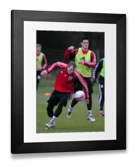Framed Print : Bristol City First Team: Kicking Off Season 10-11 with Intense Training (January 13, 2011)