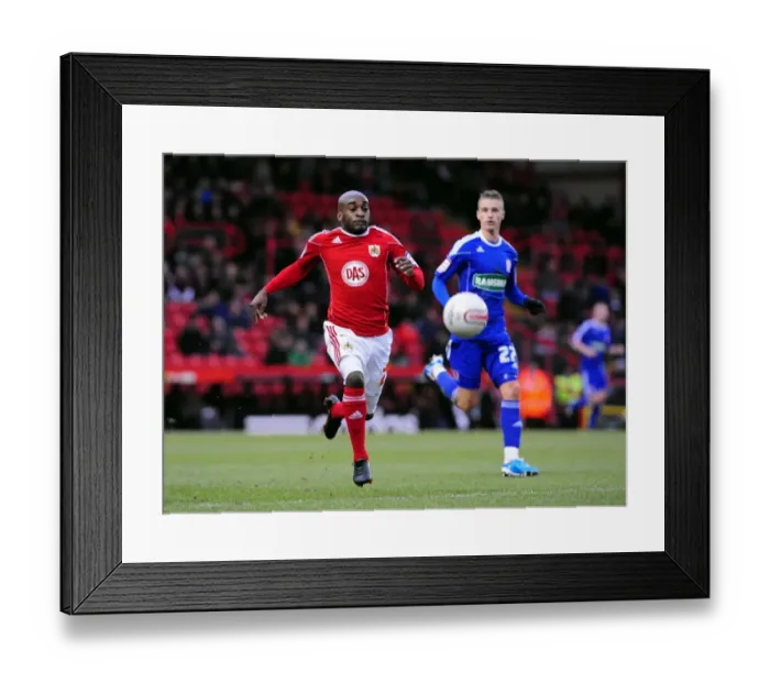 Framed Print : Bristol City's Jamal Campbell-Ryce in Action against Middlesbrough in Championship Match, Ashton Gate Stadium (Bristol City v Middlesbrough, 2011) Framed Print : Bristol City's Jamal Campbell-Ryce in Action against Middlesbrough in Championship Match, Ashton Gate Stadium (Bristol City v Middlesbrough, 2011)