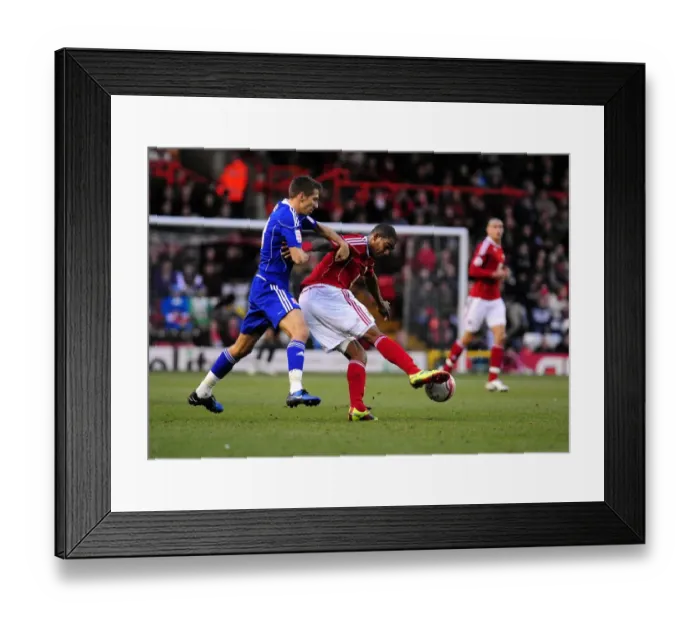 Framed Print : Intense Championship Showdown: Elliott vs O'Neil - Marvin Elliott of Bristol City and Gary O'Neil of Middlesbrough Battle for Supremacy (Bristol City vs Middlesbrough, 15 / 01 / 2011) Framed Print : Intense Championship Showdown: Elliott vs O'Neil - Marvin Elliott of Bristol City and Gary O'Neil of Middlesbrough Battle for Supremacy (Bristol City vs Middlesbrough, 15 / 01 / 2011)