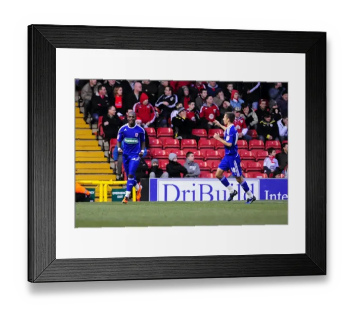 Framed Print : Thrilling Championship Goal: Leroy Lita's Epic Celebration for Bristol City vs. Middlesbrough (15 / 01 / 2011) Framed Print : Thrilling Championship Goal: Leroy Lita's Epic Celebration for Bristol City vs. Middlesbrough (15 / 01 / 2011)