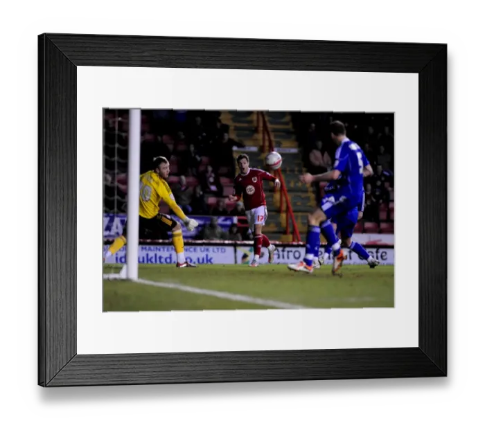 Framed Print : Ivan Sproule's Cross: A Pivotal Moment in Bristol City vs. Middlesbrough Championship Clash (15 / 01 / 2011)