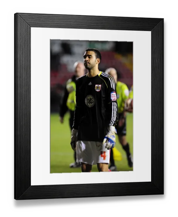 Framed Print : Bristol City's Unforgettable Moment: Liam Fontaine's Debut as Emergency Goalkeeper Against Middlesbrough (15 / 01 / 2011)