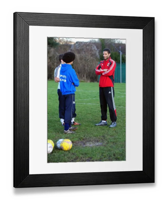 Framed Print : David James at Ashton Park School: A Season 10-11 Visit with the Bristol City FC Team Framed Print : David James at Ashton Park School: A Season 10-11 Visit with the Bristol City FC Team