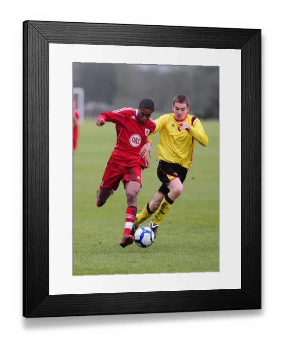 Framed Print : Bristol City FC: Uncovering the Future Stars of Season 10-11: U18s Clash with Watford Framed Print : Bristol City FC: Uncovering the Future Stars of Season 10-11: U18s Clash with Watford