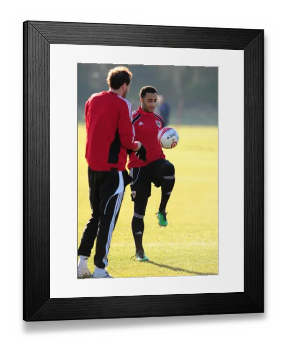 Framed Print : Bristol City First Team Training: January 2011 - Season 10-11 Framed Print : Bristol City First Team Training: January 2011 - Season 10-11