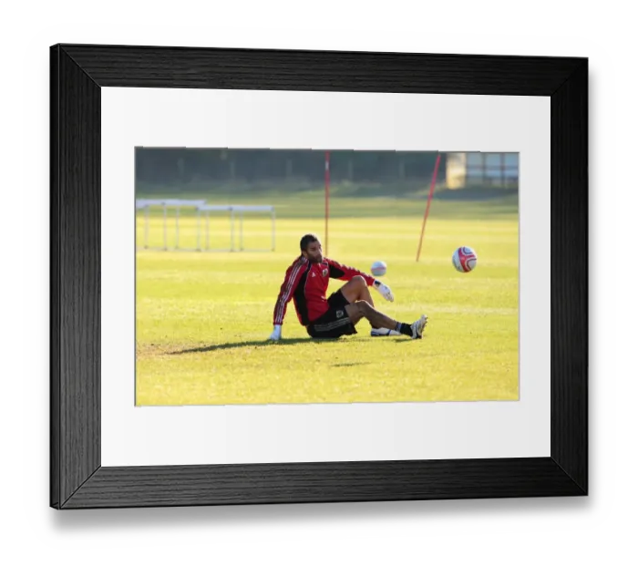 Framed Print : Bristol City First Team Training: January 2011 - Season 10-11 Framed Print : Bristol City First Team Training: January 2011 - Season 10-11