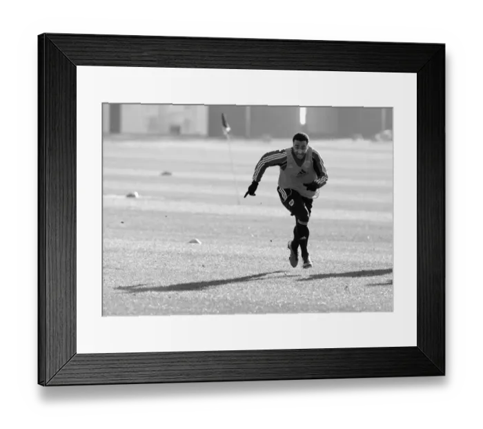 Framed Print : Bristol City First Team: January 2011 Training Session - Season 10-11 Framed Print : Bristol City First Team: January 2011 Training Session - Season 10-11