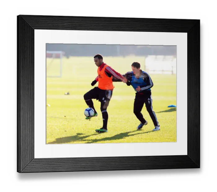 Framed Print : Bristol City First Team Training: January 2011 - Season 10-11 Framed Print : Bristol City First Team Training: January 2011 - Season 10-11