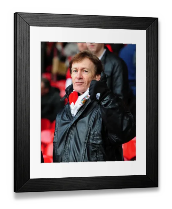 Framed Print : Season 10-11 Showdown: Crystal Palace vs. Bristol City - A Football Rivalry
