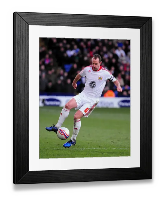 Framed Print : Bristol City's Captain Louis Carey Leads the Charge Against Crystal Palace in Championship Clash at Selhurst Park (22 / 01 / 2011)