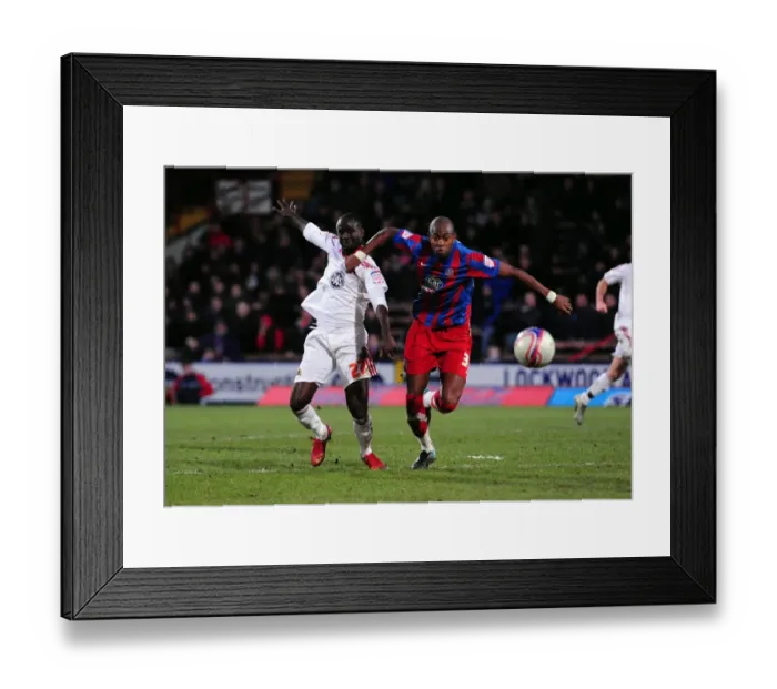 Framed Print : Adomah Foul: Crystal Palace vs. Bristol City Championship Clash (22 / 01 / 2011) Framed Print : Adomah Foul: Crystal Palace vs. Bristol City Championship Clash (22 / 01 / 2011)